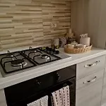 Anna Holiday * גיארדיני נאקסוס